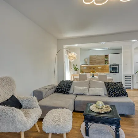 New Apartment Axel With Sea View 2025 Rovinj Exterior foto